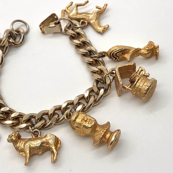 Vintage 1950’s Retro Figural Charm Bracelet - Picture 5 of 14